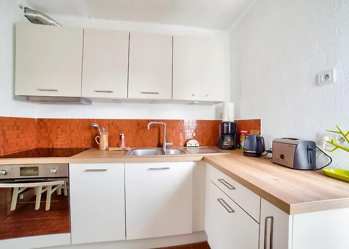 600m De La - Maison Pour 5 - Terrasse Hébergement de vacances *